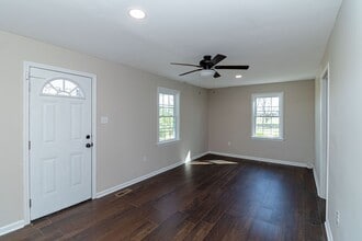 1307 Hooks Rd in Fremont, NC - Building Photo - Building Photo