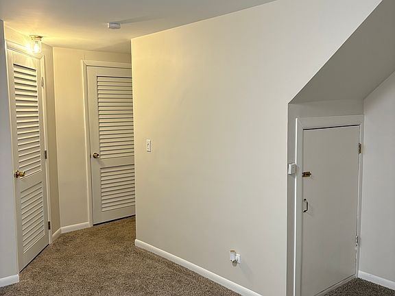 property at 410 Sunnybrook Ln