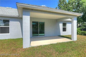 8826 100th Ave in Vero Beach, FL - Building Photo - Building Photo
