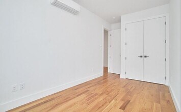 29 Marcus Garvey Blvd-Unit -3R in Brooklyn, NY - Building Photo - Building Photo