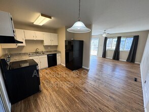 1742 Keswick Rd in Colorado Springs, CO - Building Photo - Building Photo