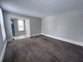 153 Straight Ave SW in Grand Rapids, MI - Building Photo - Building Photo