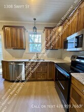 1308 Swift St in Perry, GA - Foto de edificio - Building Photo