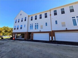 903 Vaughn Ln in Cranberry Township, PA - Building Photo
