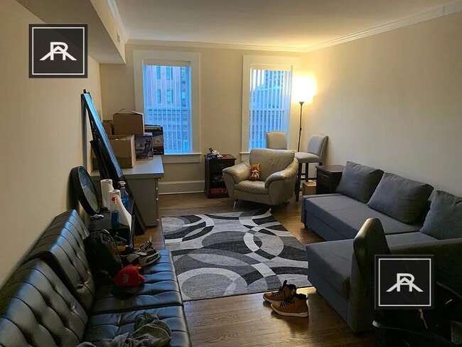 property at 18 Short St
