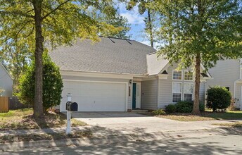 1320 Mallory Ln in Durham, NC - Building Photo - Building Photo