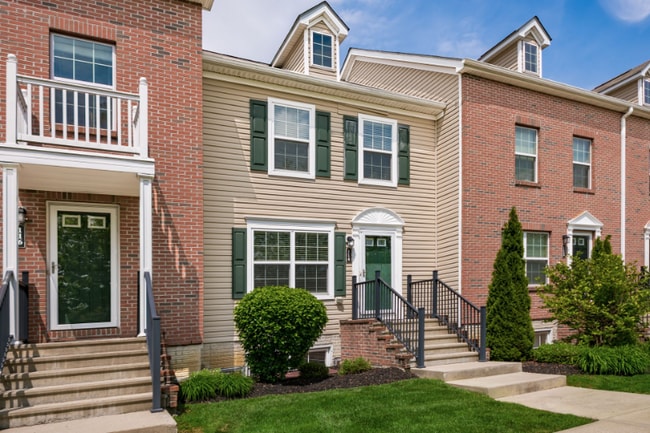 114 Highbluffs Blvd in Columbus, OH - Building Photo - Building Photo