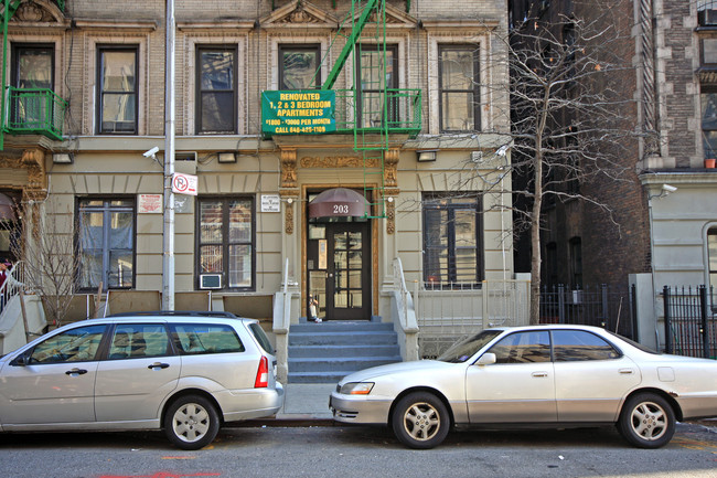 203 W 109th St in New York, NY - Foto de edificio - Building Photo
