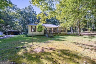 127 Circle H Dr in Sharpsburg, GA - Building Photo - Building Photo