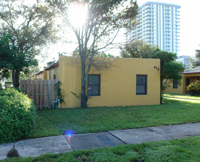 416 NE 1st Ave in Fort Lauderdale, FL - Foto de edificio - Building Photo