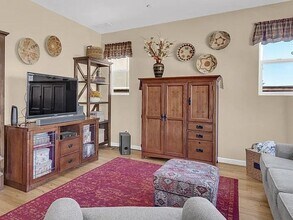 2692 Alessandro Dr in Sparks, NV - Foto de edificio - Building Photo