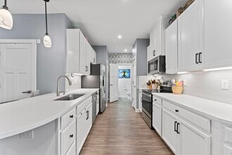 393 S Downs Cir in Goodlettsville, TN - Building Photo - Building Photo