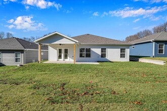 672 S Mission Ave in Springfield, MO - Building Photo - Building Photo