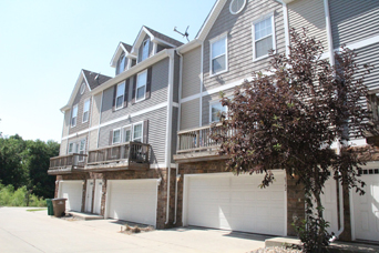 Village at North Pointe in Grimes, IA - Building Photo