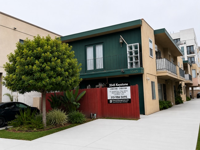 3545 Keystone Av