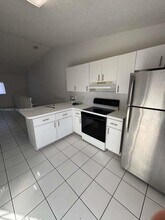 613 NE 5th St in Florida City, FL - Building Photo - Building Photo