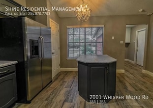 2001 Whisper Wood Rd in Harker Heights, TX - Building Photo - Building Photo