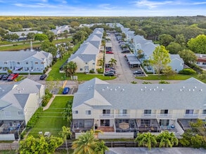 6230 Riverwalk Ln in Jupiter, FL - Building Photo - Building Photo