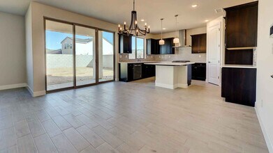 4252 N Phoenix Ave in Fresno, CA - Building Photo - Building Photo