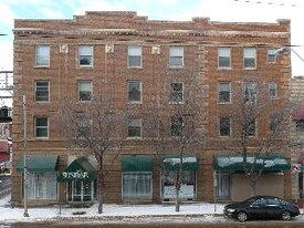 114 N 3rd St in Bismarck, ND - Building Photo