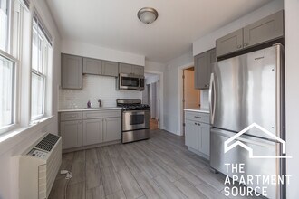 5824 W Lawrence Ave in Chicago, IL - Building Photo - Building Photo
