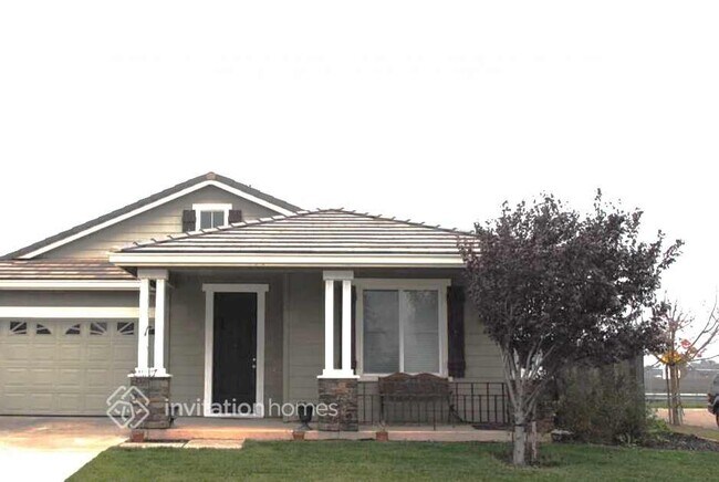 property at 10 Dowitcher Ct