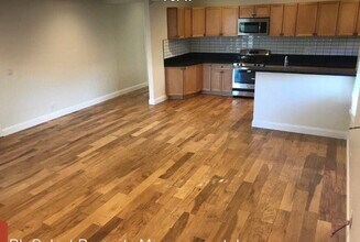 15242 La Maida St in Los Angeles, CA - Building Photo - Building Photo
