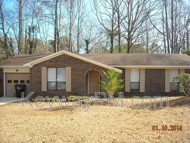 property at 122 Shadowood Dr