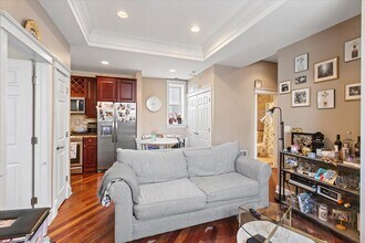 867 N Mozart St, Unit 2R in Chicago, IL - Building Photo - Building Photo