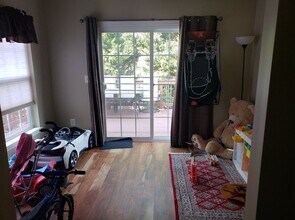 12 Oaksylvan Way in Nottingham, MD - Building Photo - Building Photo