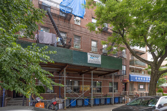 4606 6th Ave in Brooklyn, NY - Building Photo - Building Photo