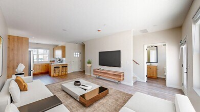 Sandhill Parkway Townhomes in East Bethel, MN - Building Photo - Building Photo