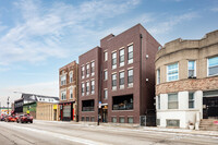 3037 W Belmont Ave in Chicago, IL - Building Photo - Building Photo