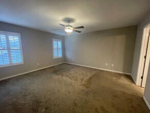 10950 Poplar Bluff Ct in Portage, MI - Building Photo - Building Photo