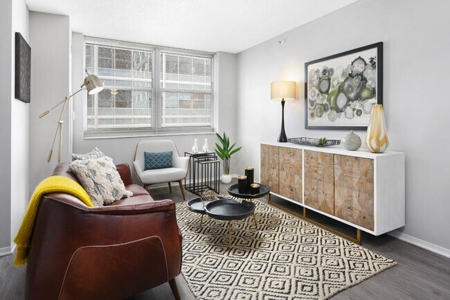 property at 180 N Jefferson St