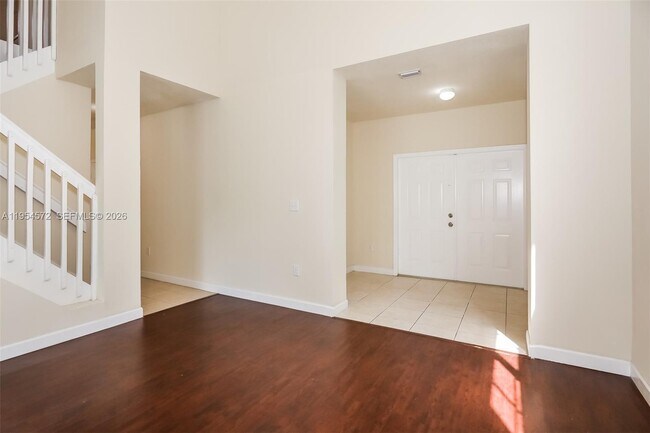 15464 SW 18th Ln in Miami, FL - Building Photo - Building Photo