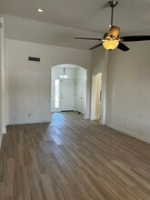 6020 W Blackhawk Dr in Glendale, AZ - Building Photo - Building Photo