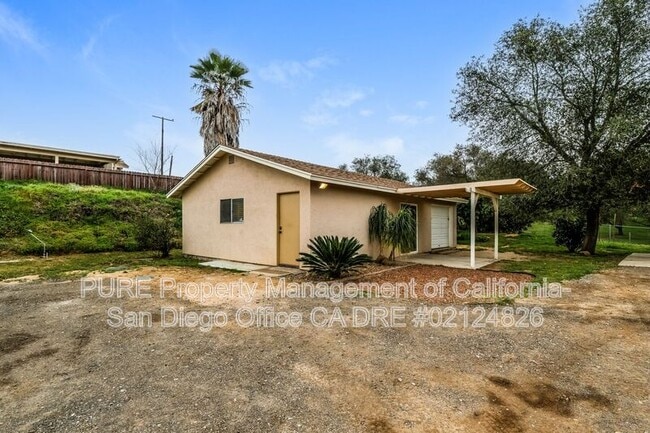 31306 Stardust Ln in Valley Center, CA - Building Photo - Building Photo