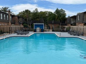 Longfellow Apartments in Beaumont, TX - Building Photo - Building Photo