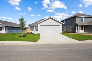 10815 Bernal Cv in San Antonio, TX - Building Photo