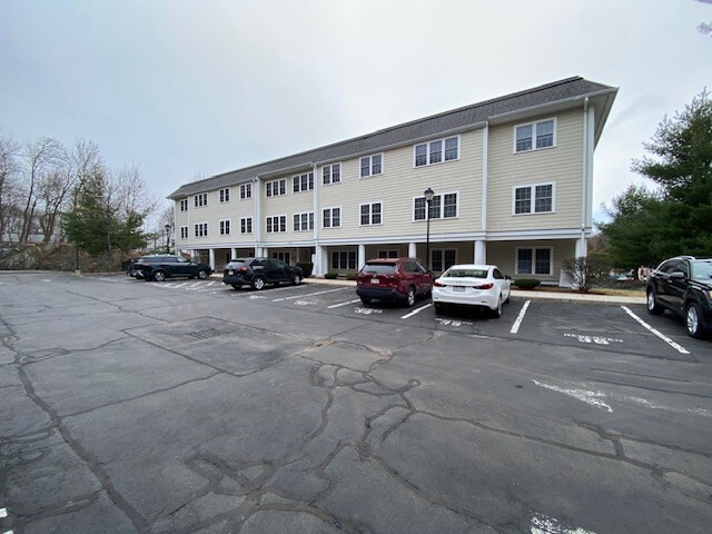 974 Main St in Wakefield, MA - Building Photo - Building Photo