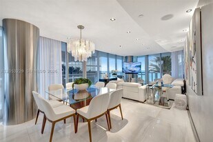 17121 Collins Ave in Sunny Isles Beach, FL - Building Photo