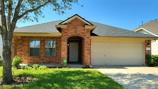 property at 2734 Trinity Glen Ln