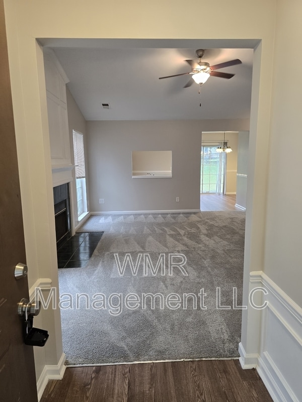 7434 Stone Mountain Ct in Charlotte, NC - Building Photo - Building Photo