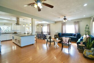 311 Harmon Hills Cove in Dripping Springs, TX - Building Photo - Building Photo