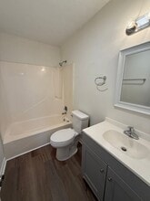 160 W Paces Dr in Athens, GA - Building Photo - Building Photo