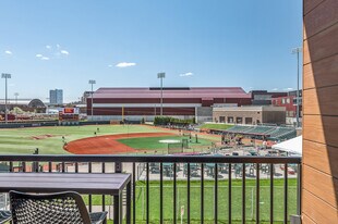 Northstar Dinkytown in Minneapolis, MN - Building Photo
