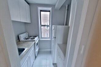EAST 58th STREET, Unit 6A in New York, NY - Building Photo - Building Photo