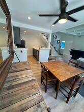 2650 Lake Ave, Unit Pineridge Condo in Altadena, CA - Foto de edificio - Building Photo