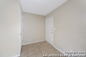 306 E Cheryl Dr in San Antonio, TX - Building Photo - Building Photo